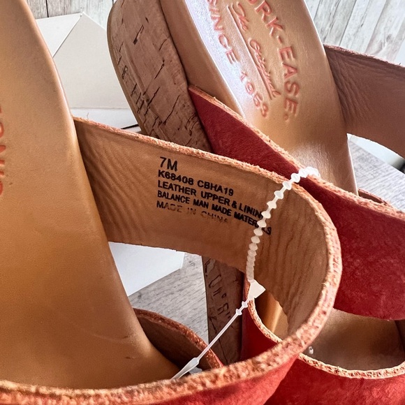 Kork Ease Camellia Platform Leather Sandals - Picture 2 of 5